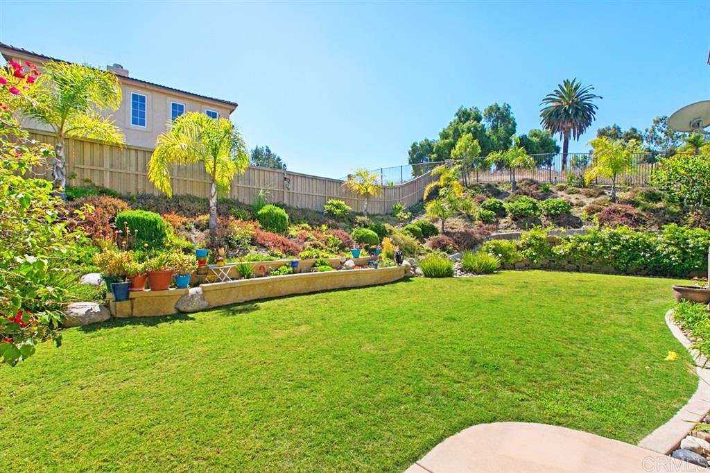 310 Mission View Way Oceanside, CA 92057 - Photo 12 of 25