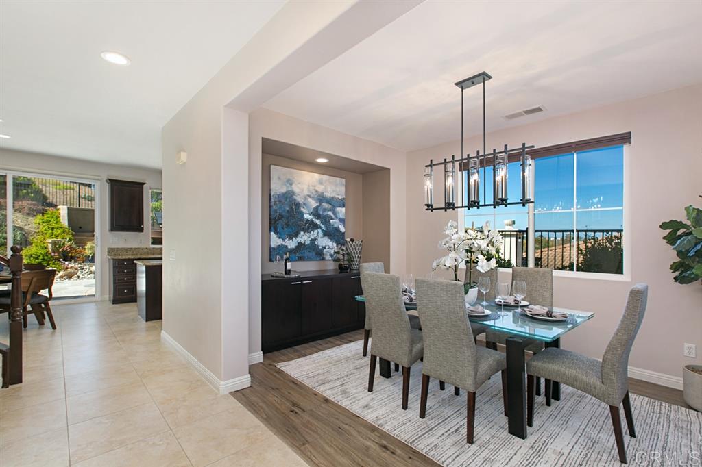 310 Mission View Way Oceanside, CA 92057 - Photo 5 of 25