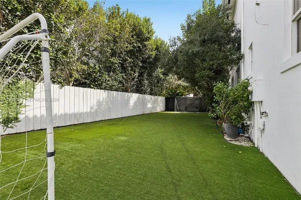 $26,000 | High Pines, Miami, FL 33143