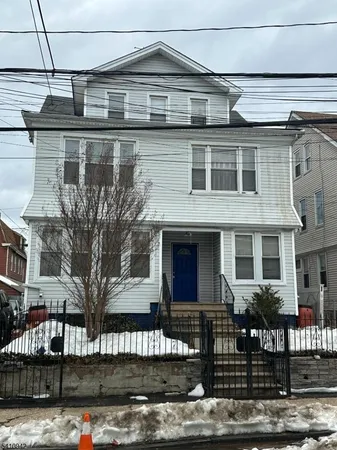 $1,600 | 229 Renner Avenue, Newark, NJ 07112