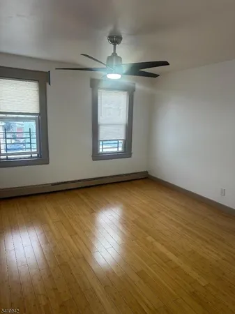 $1,600 | 229 Renner Avenue, Newark, NJ 07112