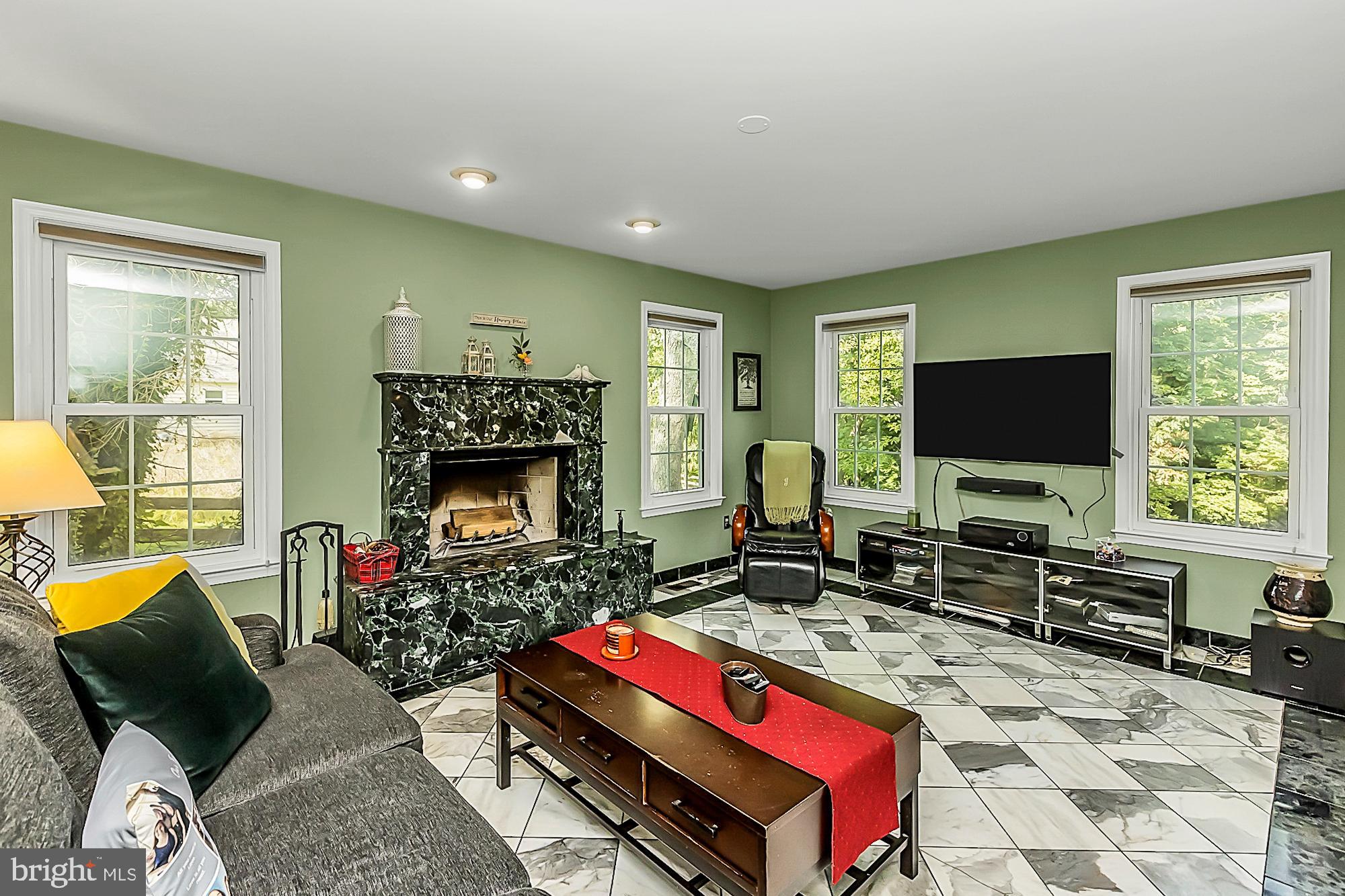 50 Lee Road Norristown, PA 19403 - Photo 17 of 49 Great Room open to Kitchen