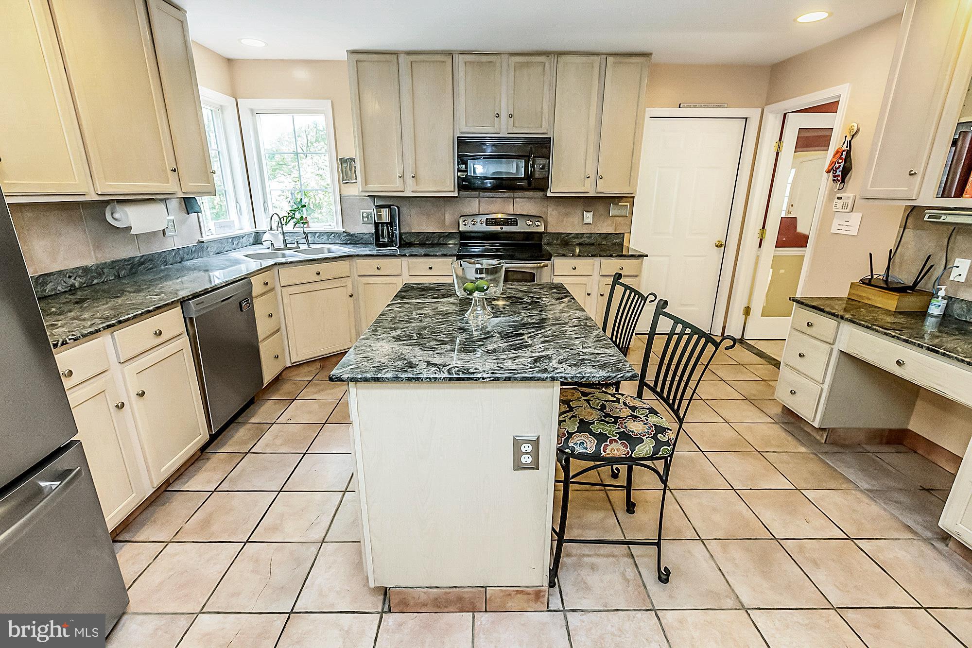 50 Lee Road Norristown, PA 19403 - Photo 10 of 49 Kitchen island & stainless appliances