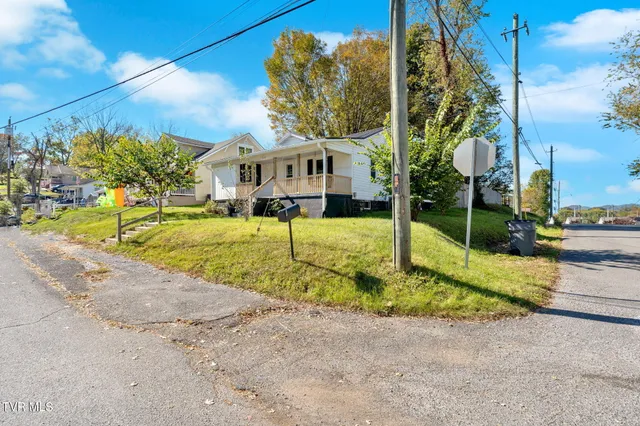 $179,900 | 1500 Georgia Avenue, Bristol, TN 37620