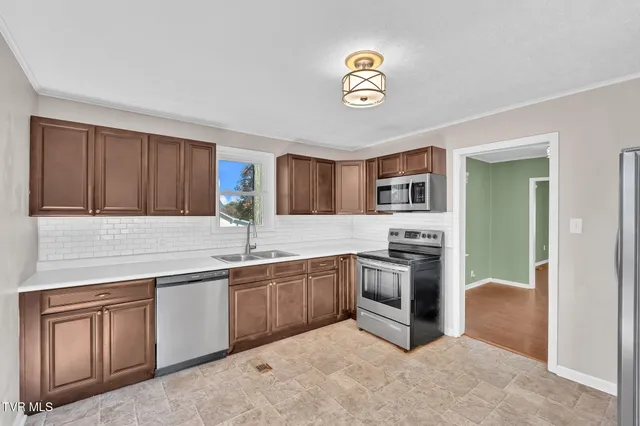 $179,900 | 1500 Georgia Avenue, Bristol, TN 37620