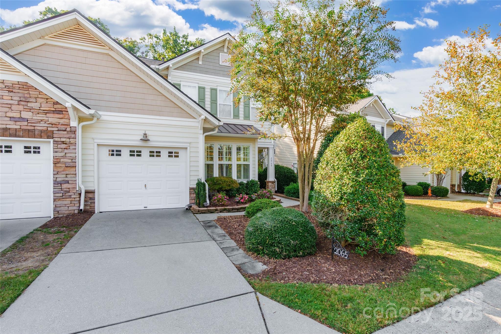 2065 Calloway Pines Drive Tega Cay, SC 29708 - Photo 2 of 31