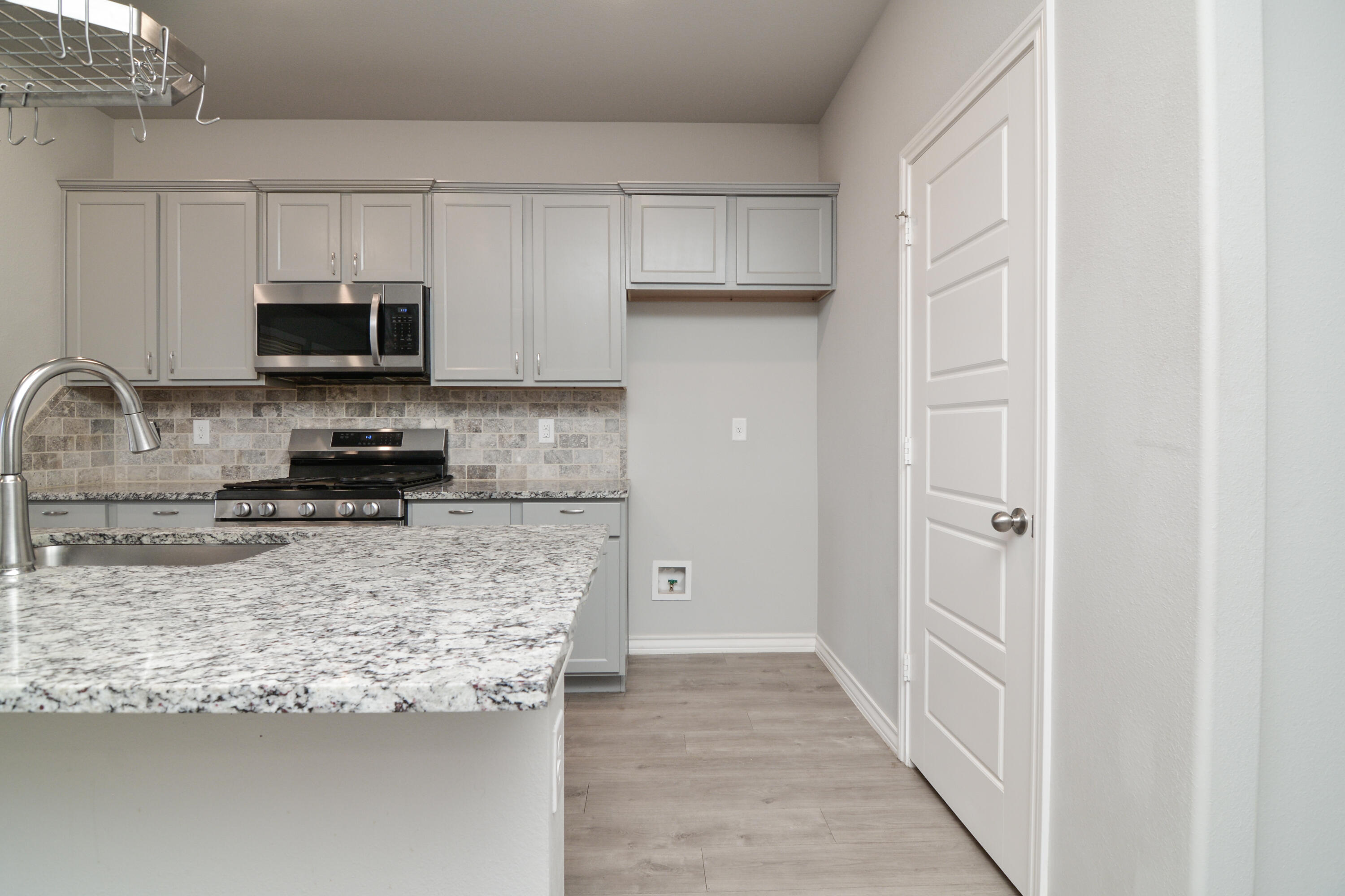 7018 20th Street Lubbock, TX 79407 - Photo 17 of 45 7018 20th-16