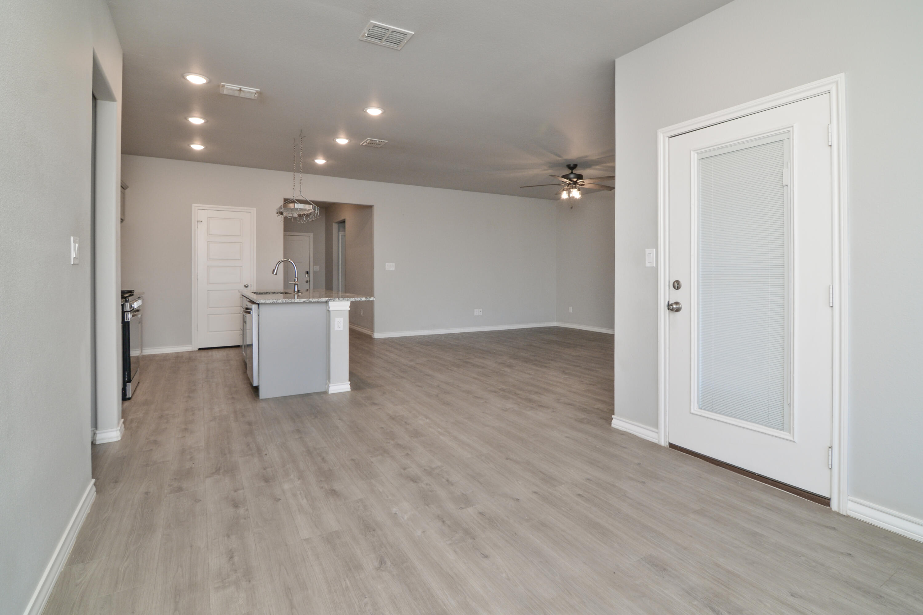 7018 20th Street Lubbock, TX 79407 - Photo 22 of 45 7018 20th-21