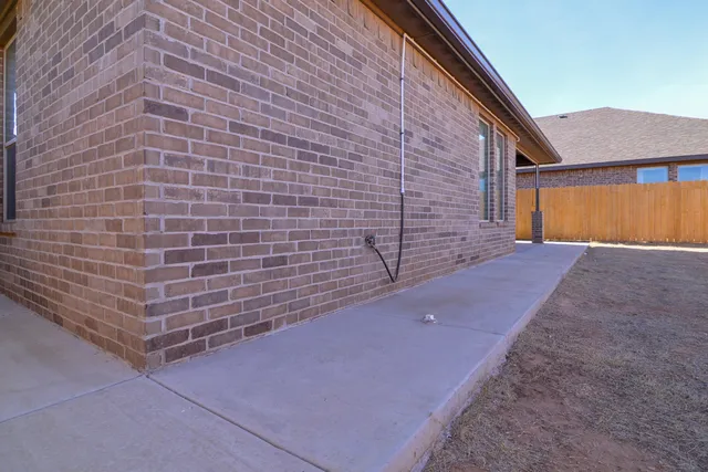 $227,500 | 7018 20th Street, Lubbock, TX 79407