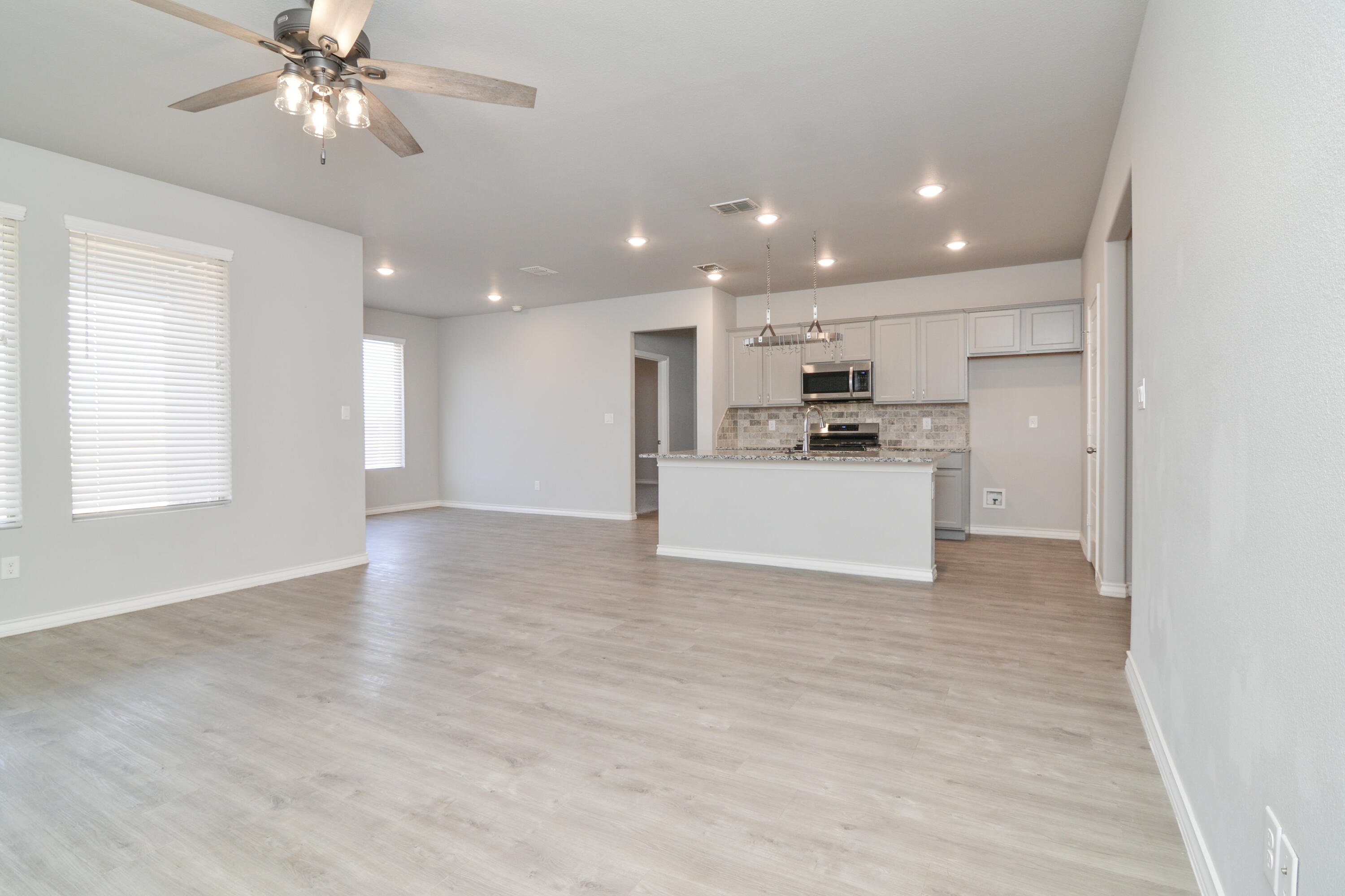 7018 20th Street Lubbock, TX 79407 - Photo 8 of 45 7018 20th-7