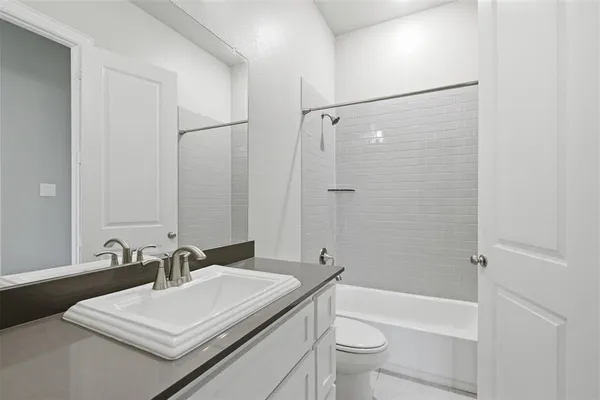 $3,825 | 3537 Ridgecross Drive, Rockwall, TX 75087