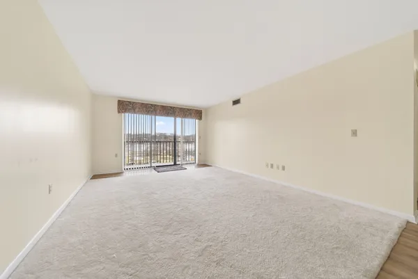 $1,500 | 200 Sanders Ferry Road, Unit 2308, Hendersonville, TN 37075