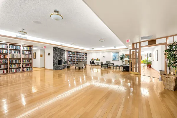 $240,000 | 4772 Northwest 22nd Street, Unit 42122, Coconut Creek, FL 33063