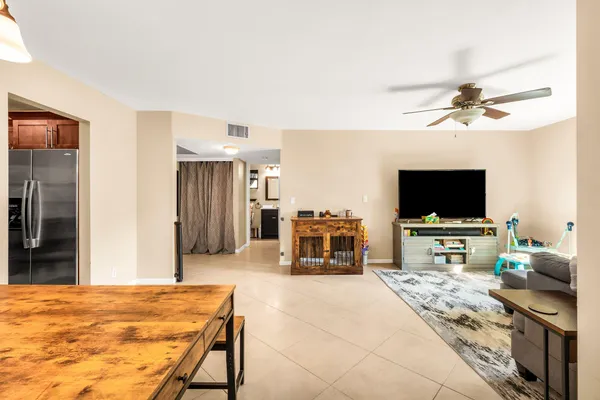 $240,000 | 4772 Northwest 22nd Street, Unit 42122, Coconut Creek, FL 33063