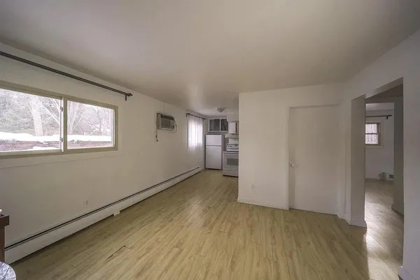 $1,375 | 8956 Griggs Avenue, Unit 2, Circle Pines, MN 55014