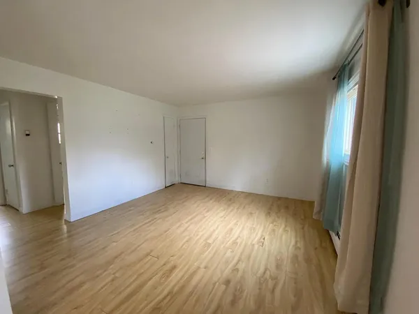 $1,375 | 8956 Griggs Avenue, Unit 2, Circle Pines, MN 55014