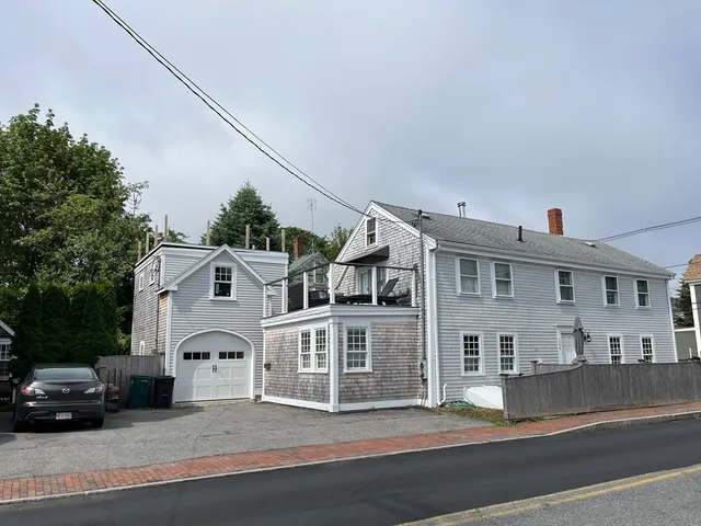 $1,490,000 | 164-166 Water Street, Newburyport, MA 01950
