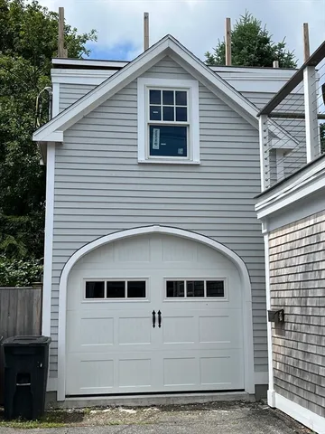 $1,490,000 | 164-166 Water Street, Newburyport, MA 01950