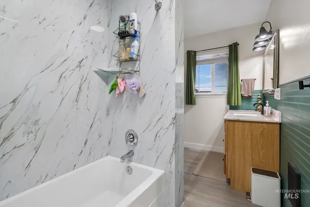 $325,000 | 3083 Dickson Avenue, Twin Falls, ID 83301