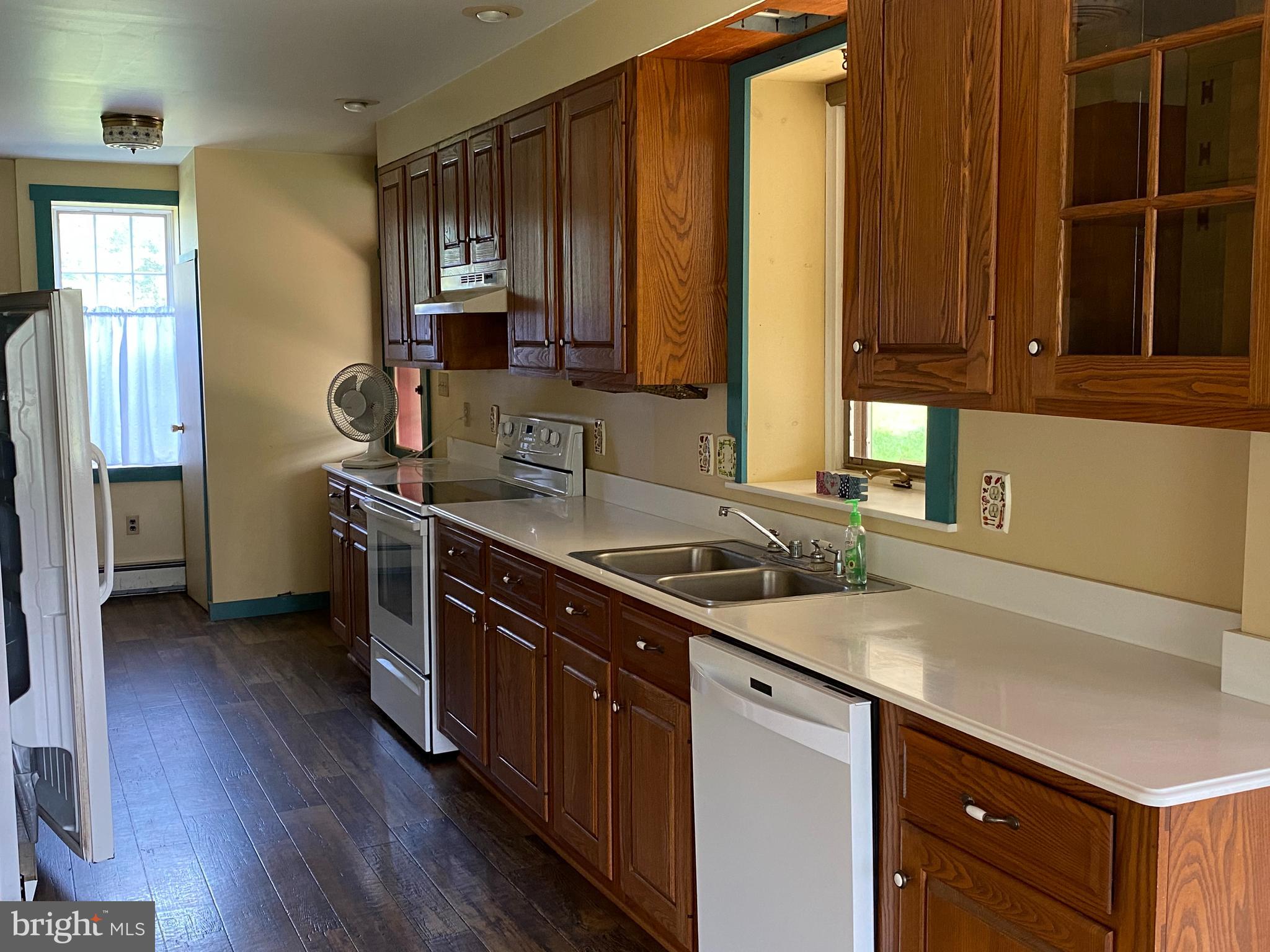 196 Lewis Road Annville, PA 17003 - Photo 9 of 44 Gallery Image 9