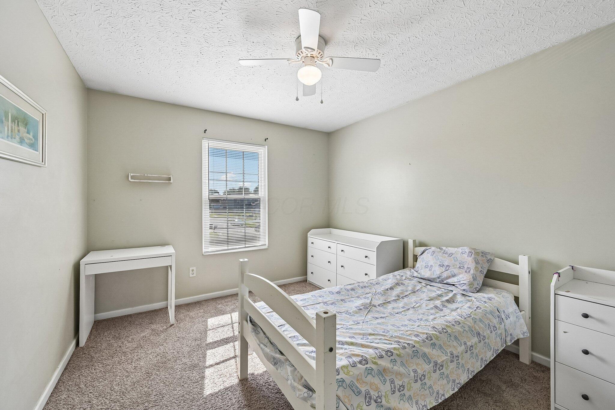 2527 Linbaugh Road Grove City, OH 43123 - Photo 32 of 44 Bedroom 3