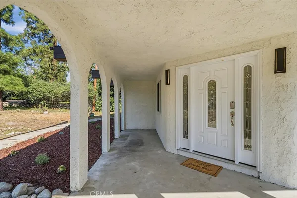 $1,249,000 | 944 Alamosa Drive, Claremont, CA 91711