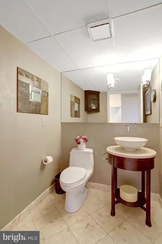 $899,000 | 1276 North Wayne Street, Unit 628, Arlington, VA 22201