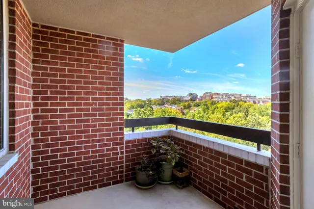 $899,000 | 1276 North Wayne Street, Unit 628, Arlington, VA 22201