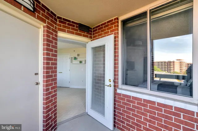 $899,000 | 1276 North Wayne Street, Unit 628, Arlington, VA 22201