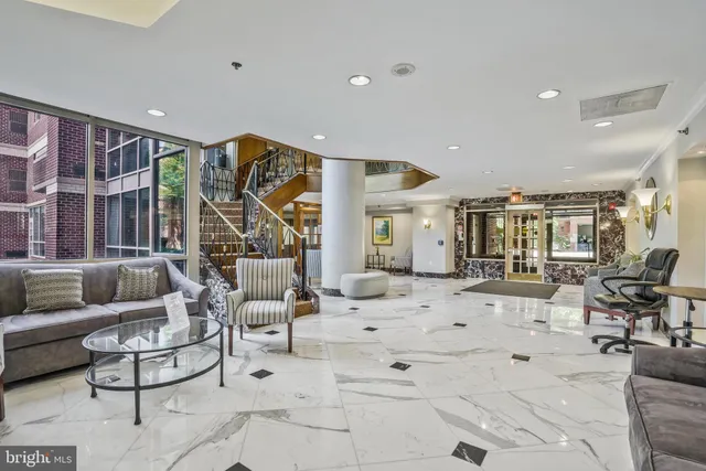 $899,000 | 1276 North Wayne Street, Unit 628, Arlington, VA 22201