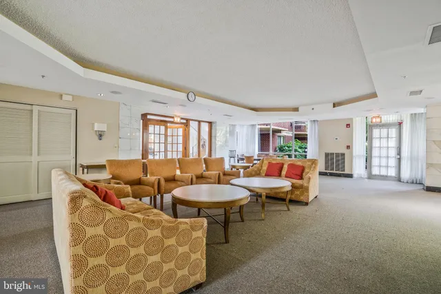 $899,000 | 1276 North Wayne Street, Unit 628, Arlington, VA 22201