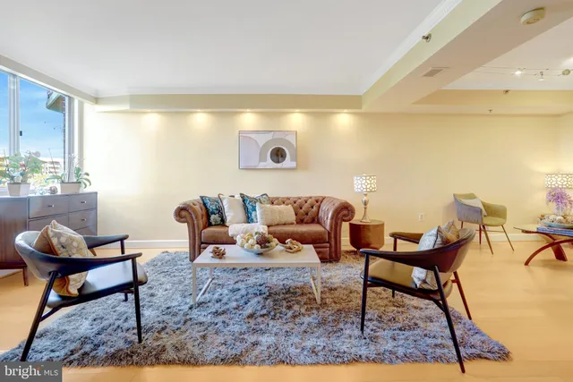 $899,000 | 1276 North Wayne Street, Unit 628, Arlington, VA 22201