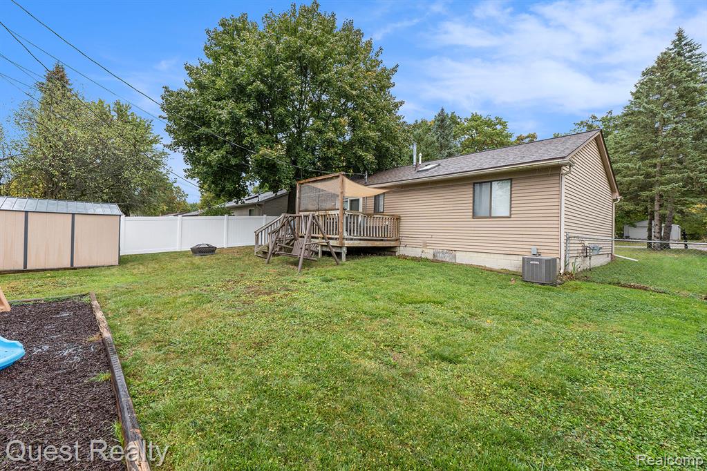 2658 Simpson Drive Rochester Hills, MI 48309 - Photo 16 of 16