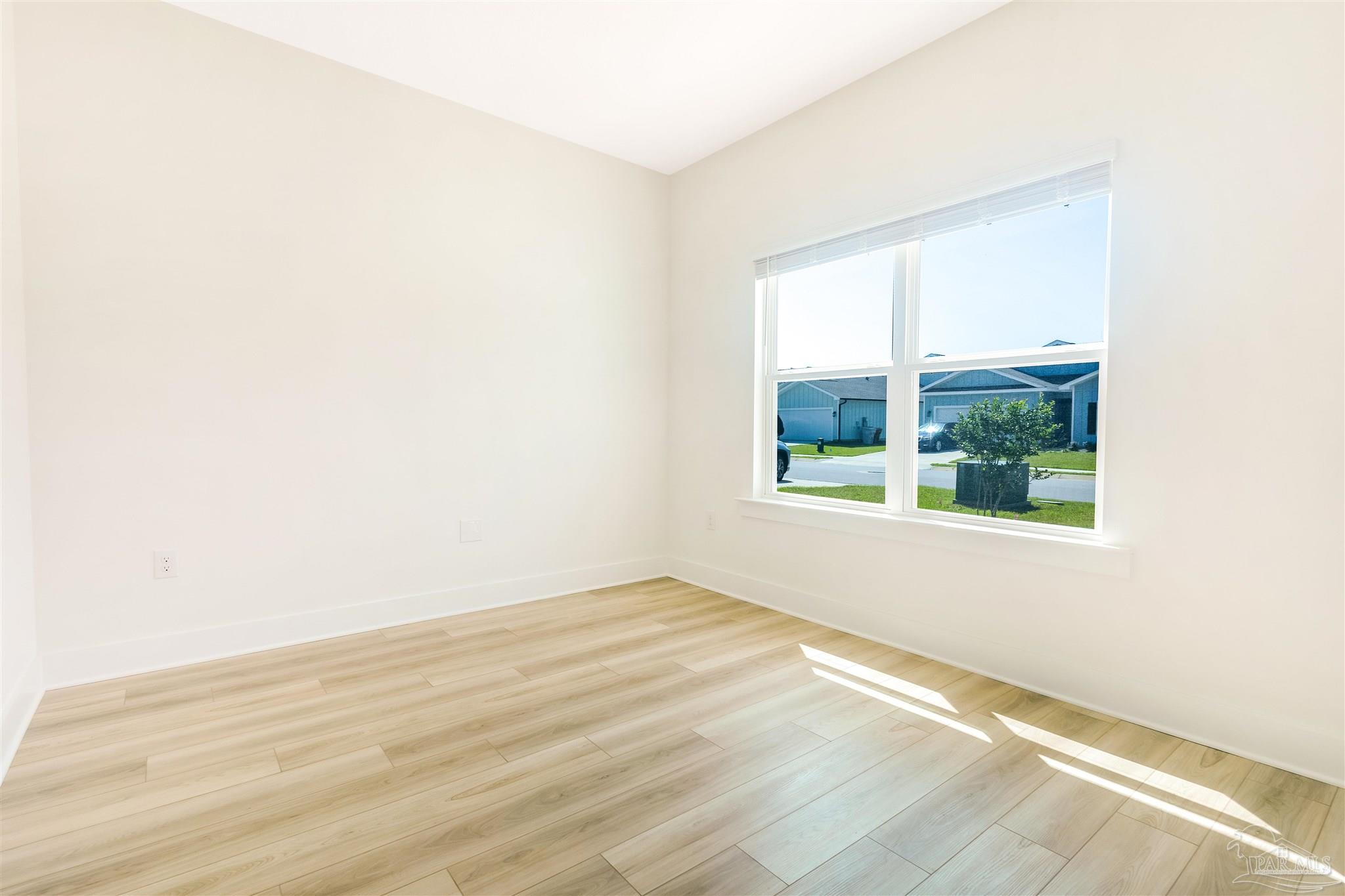 5320 Cornwall Drive Milton, FL 32583 - Photo 15 of 39