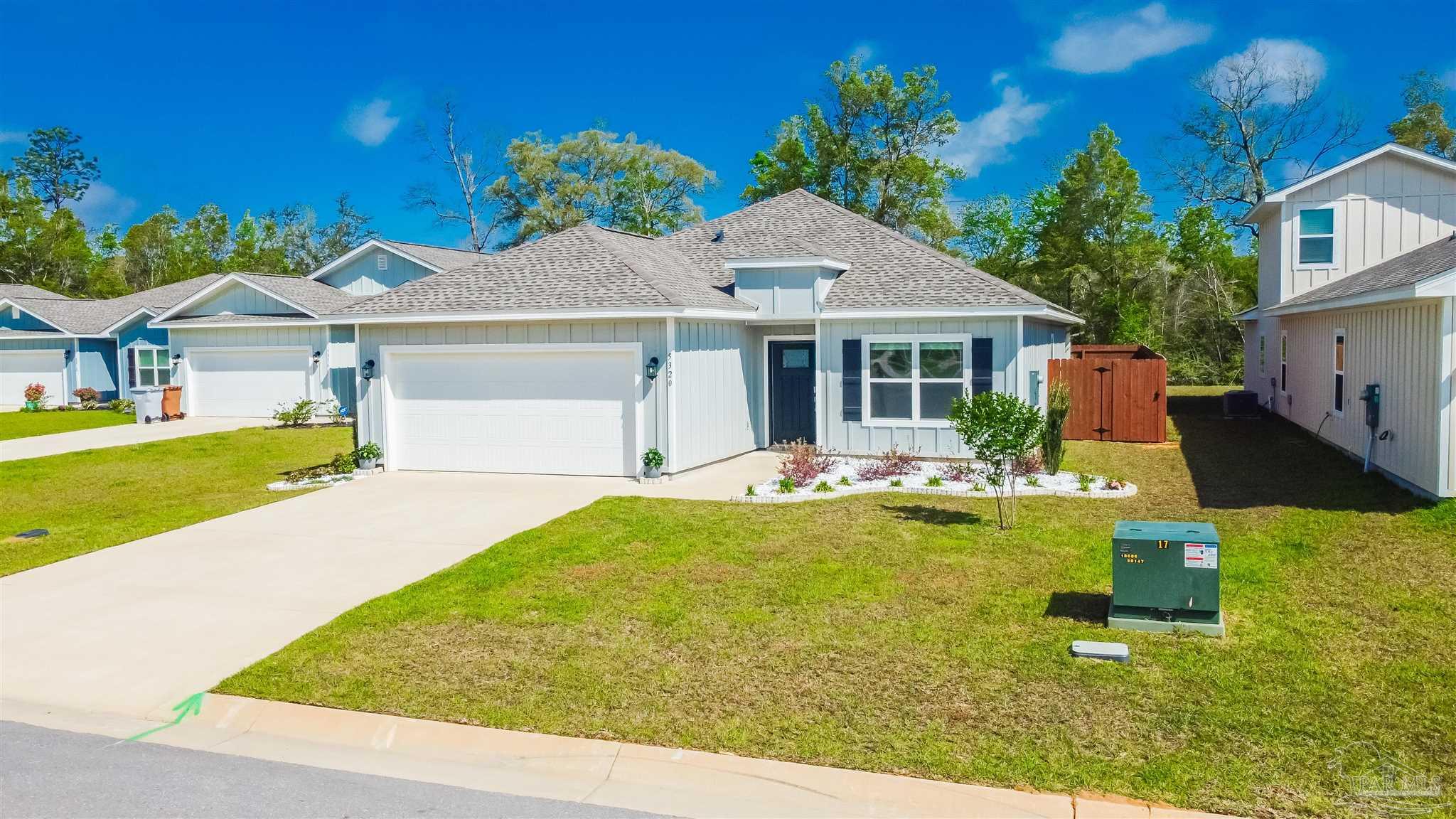 5320 Cornwall Drive Milton, FL 32583 - Photo 2 of 39