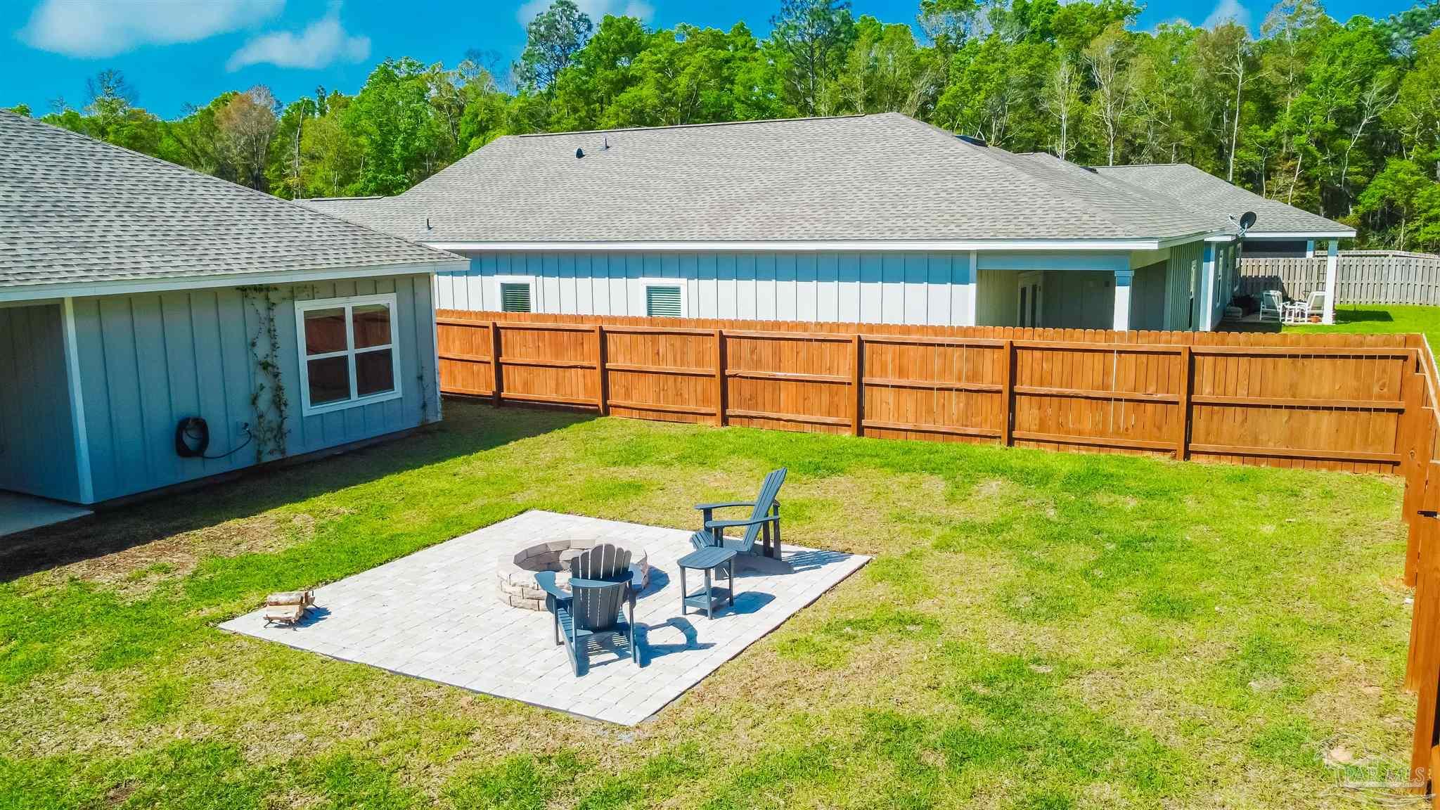 5320 Cornwall Drive Milton, FL 32583 - Photo 7 of 39