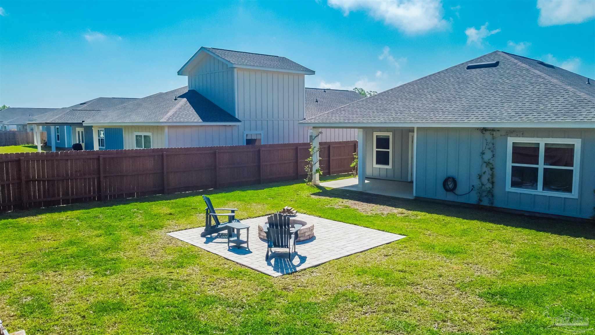 5320 Cornwall Drive Milton, FL 32583 - Photo 9 of 39