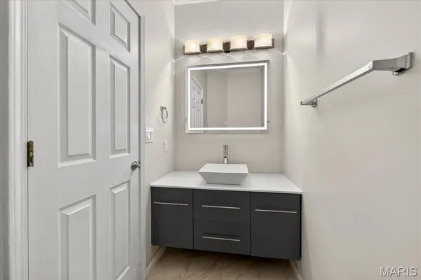 $420,000 | 1919 White Birch Lane, Belleville, IL 62226