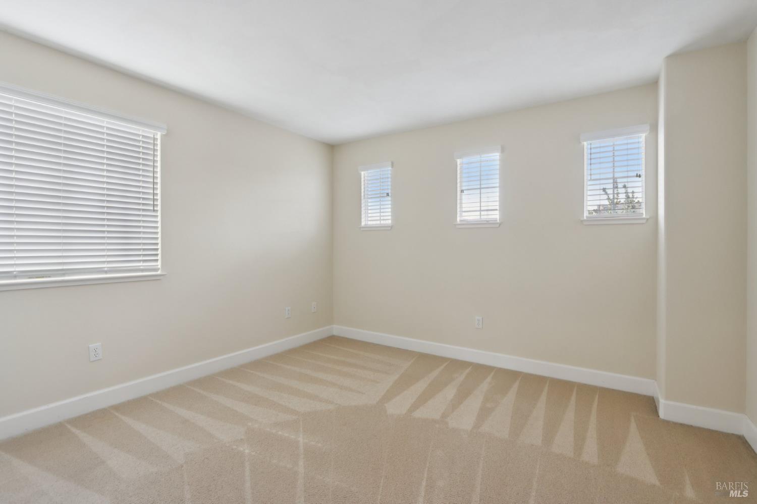 3287 Von Uhlit Ranch Road Napa, CA 94558 - Photo 22 of 48