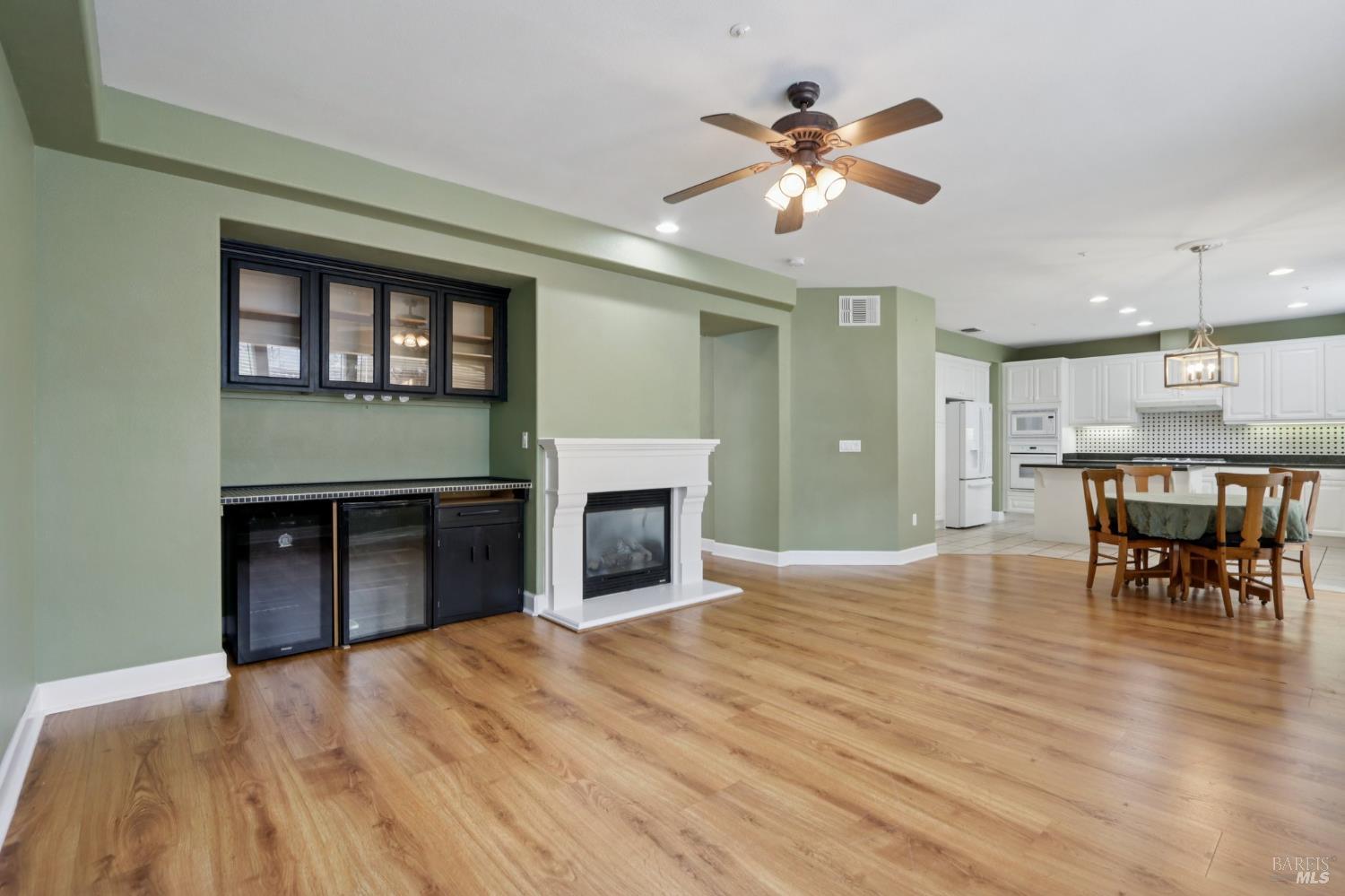 3287 Von Uhlit Ranch Road Napa, CA 94558 - Photo 7 of 48