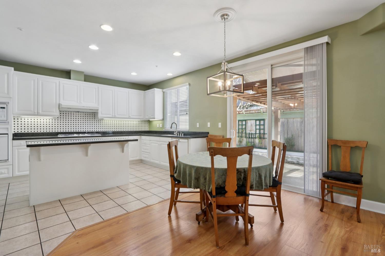 3287 Von Uhlit Ranch Road Napa, CA 94558 - Photo 10 of 48