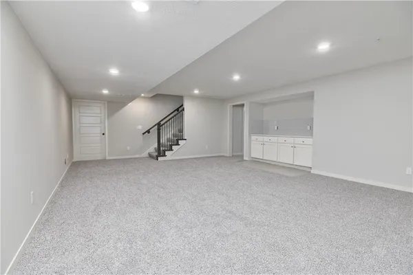 $491,950 | 135 South Diane Drive, Olathe, KS 66061