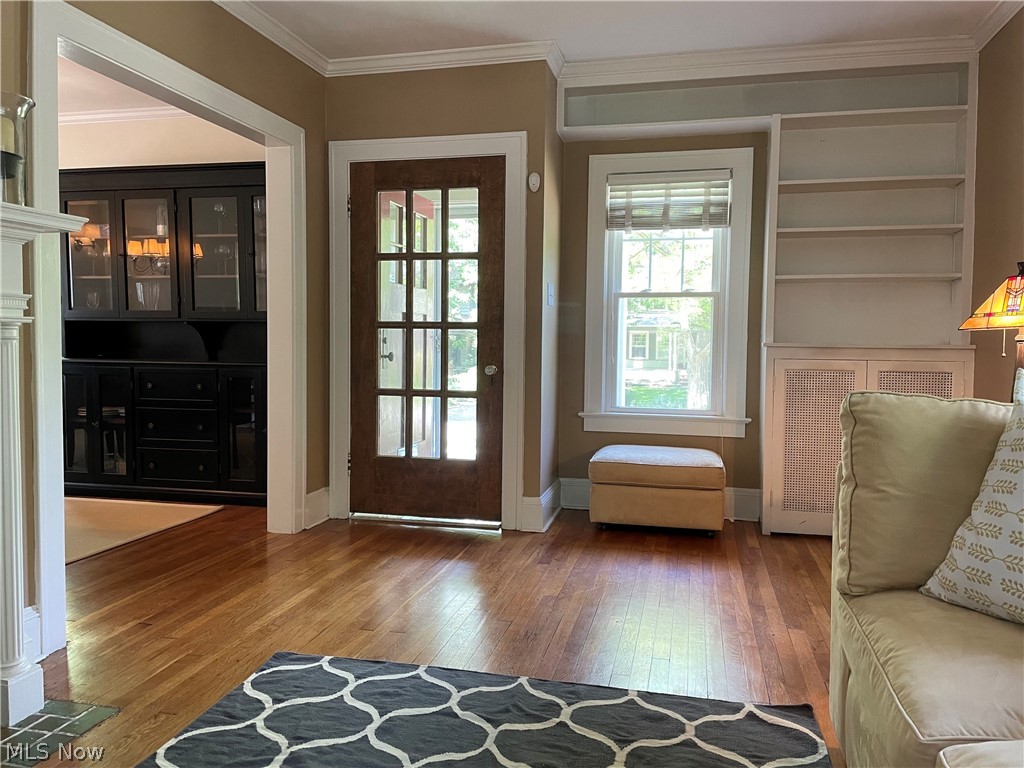 2990 Coleridge Road Cleveland, OH 44118 - Photo 9 of 21