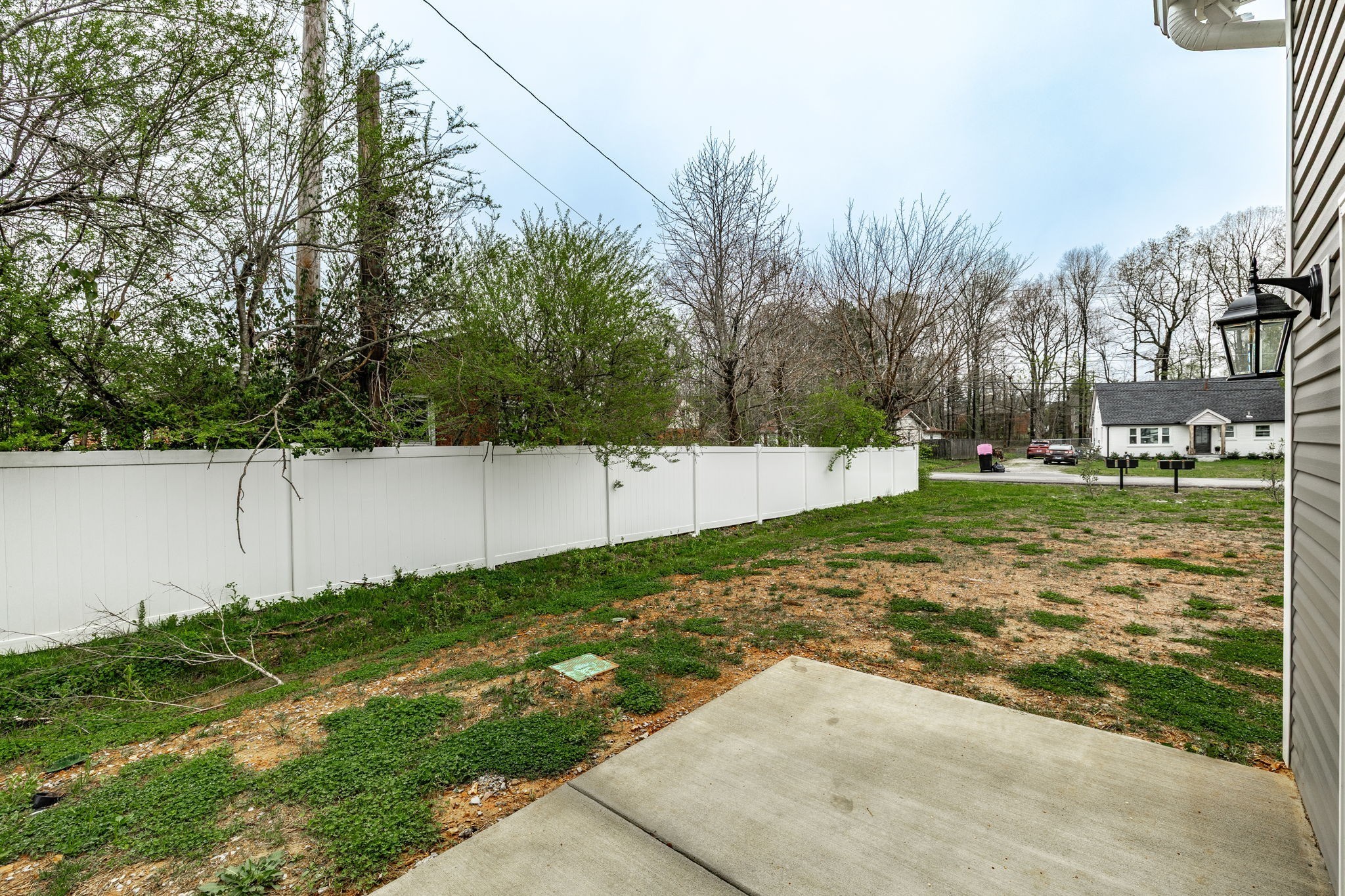 100 Billy Robb Street, Unit B Greenbrier, TN 37073 - Photo 8 of 35 a backyard of a house with lots of green space