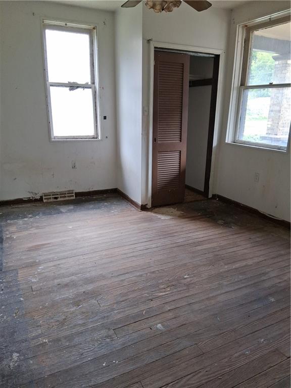 909 McLaughlin Run Road Bridgeville, PA 15017 - Photo 11 of 14 Gallery Image 11