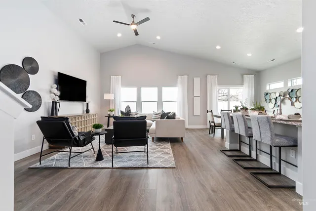 $451,990 | 468 South Bobby Way, Kuna, ID 83634