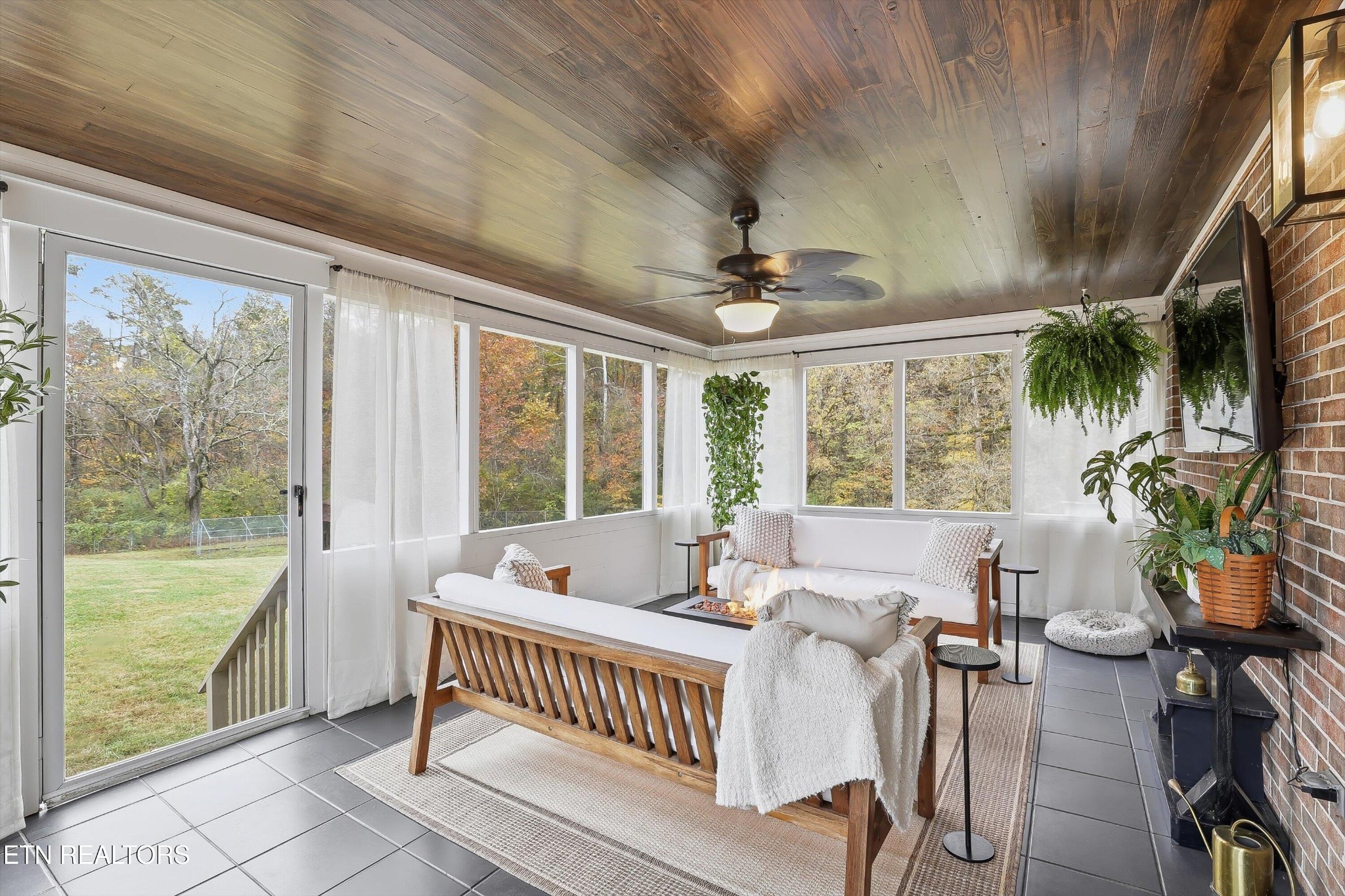 6716 Henegar Road Corryton, TN 37721 - Photo 16 of 41 Gallery Image 16