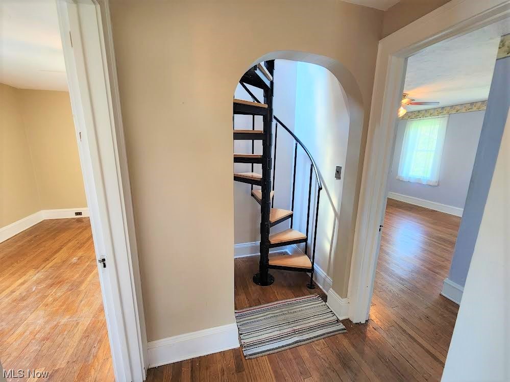 3030 Worrell Road Willoughby, OH 44094 - Photo 27 of 35 Spiral Staircase to 3rd Floor!