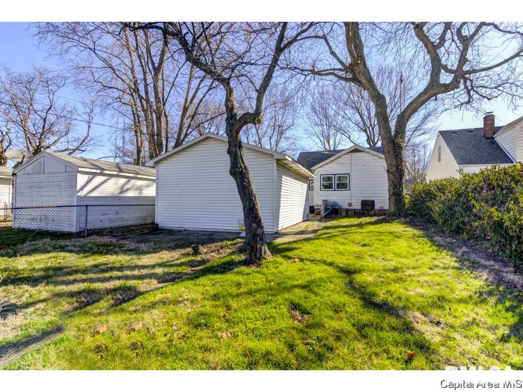 231 North Illinois Street Springfield, IL 62702 - Photo 8 of 20