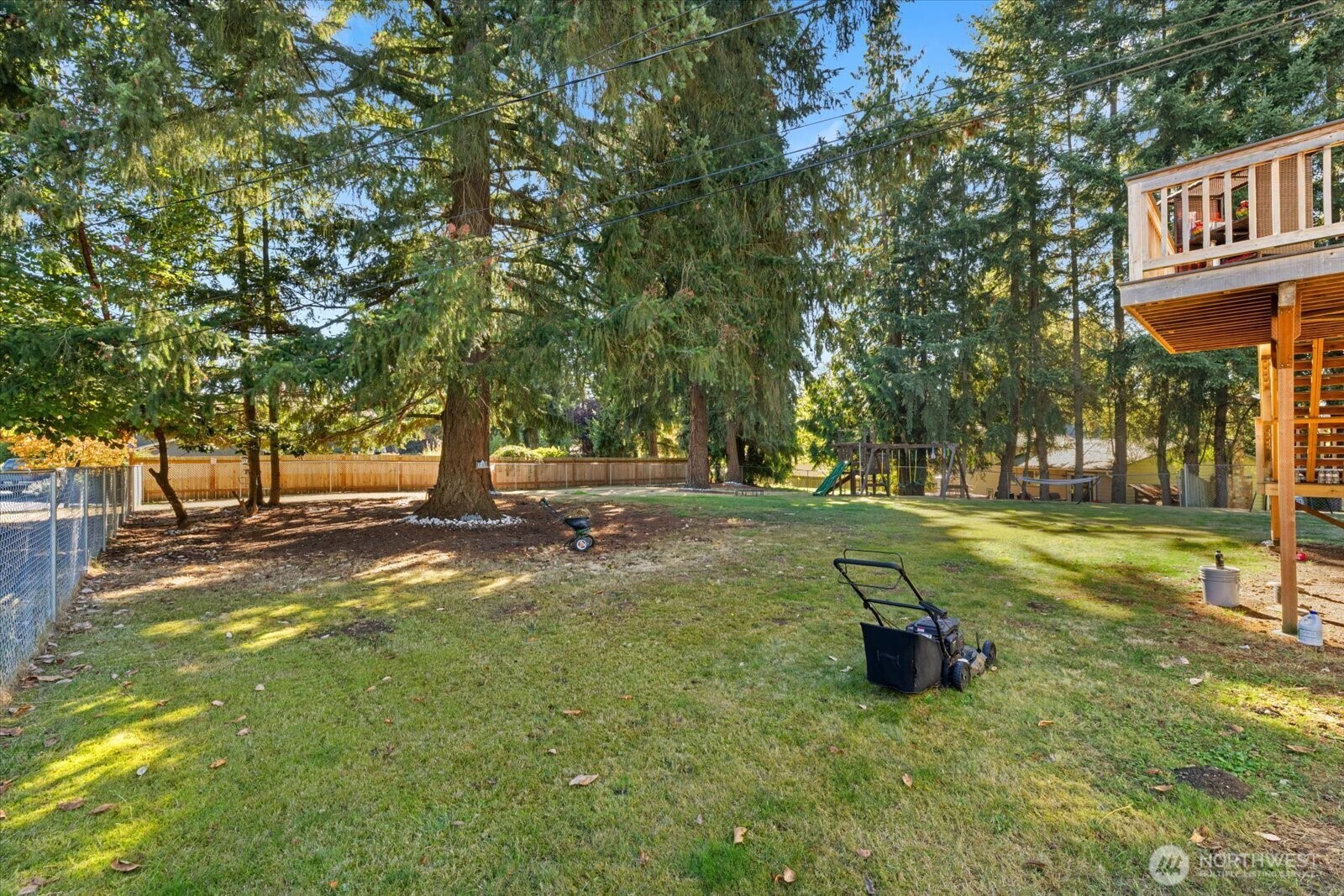 1908 Oak Road Lynnwood, WA 98087 - Photo 32 of 40 Gallery Image 32